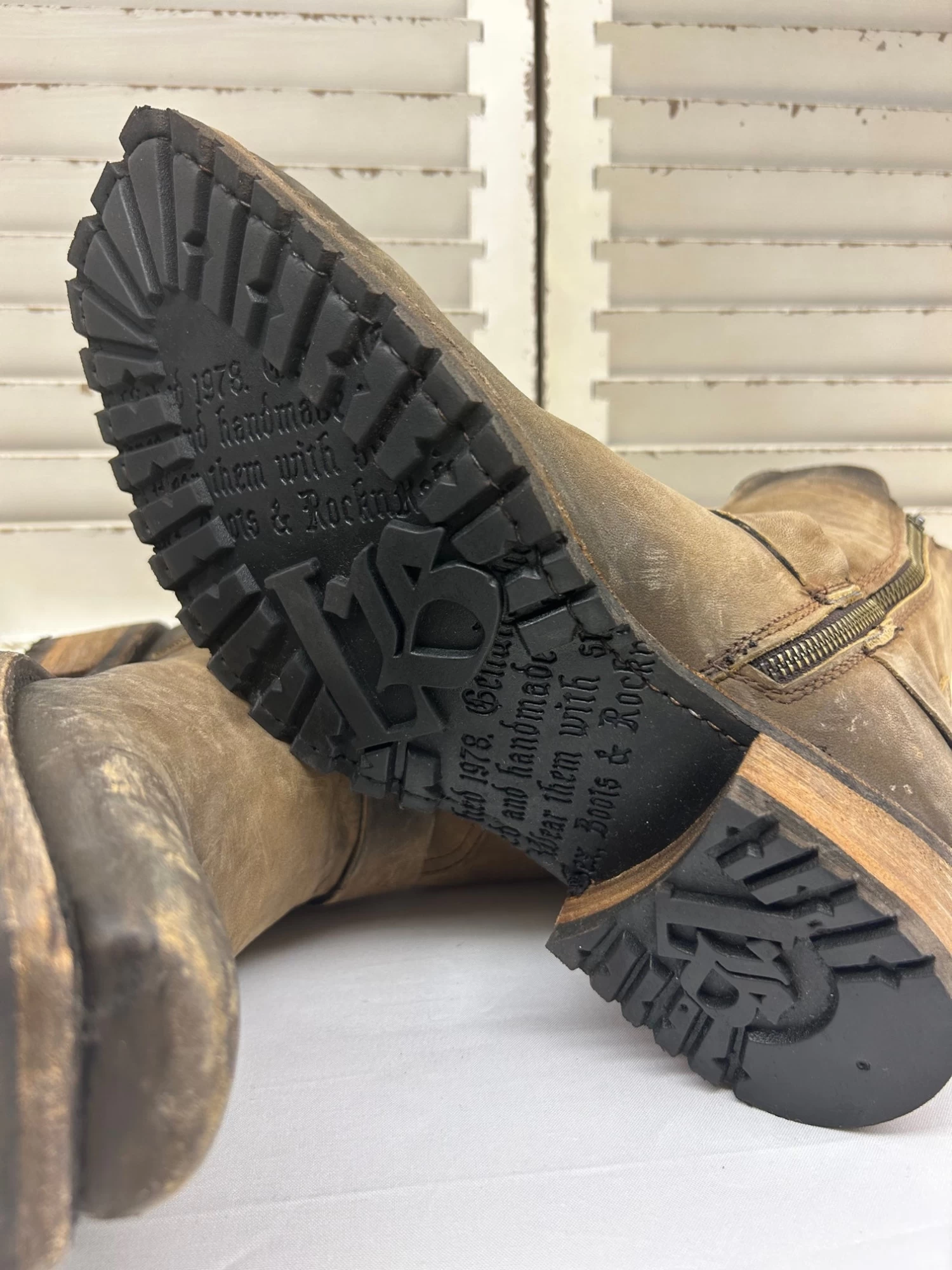 Liberty Black - 71108 Josh Tan - Image 5