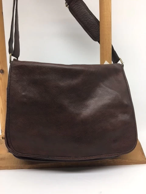 Scully - #925 Chocolate Brown Messenger Bag
